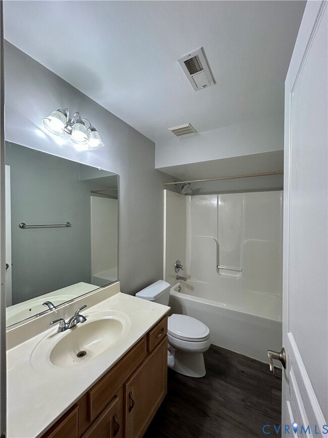 Building Photo - 4700 Jaydee Dr