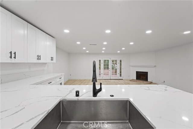 Building Photo - 23821 Hillhurst Dr