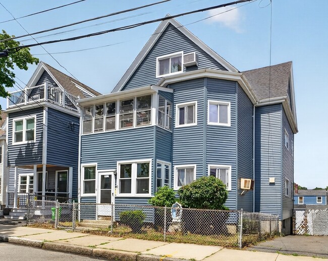Building Photo - 49 Newbern Ave