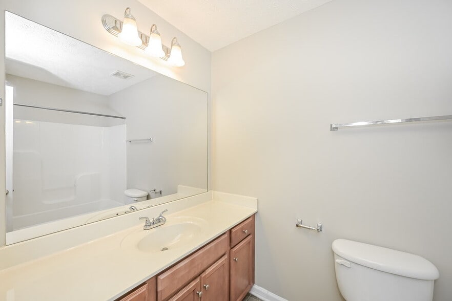 Building Photo - 104 David Bolin Dr