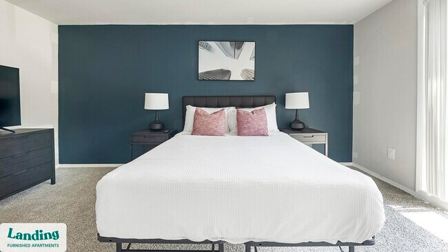 Building Photo - 6220 Springhill Dr