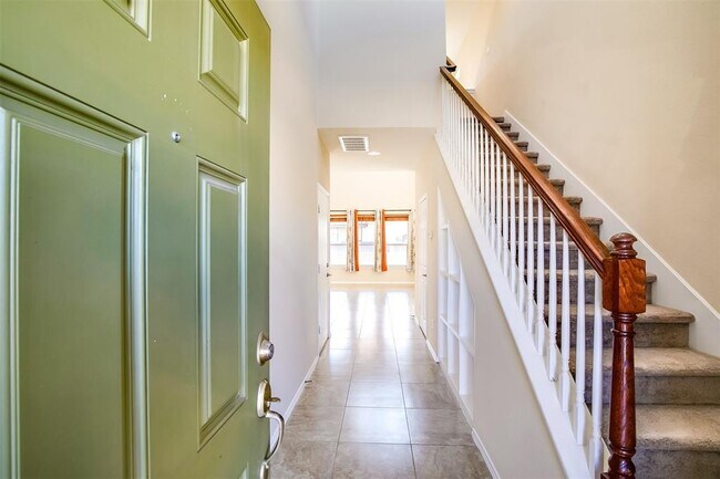 Building Photo - 3717 Dover Ferry Crossing