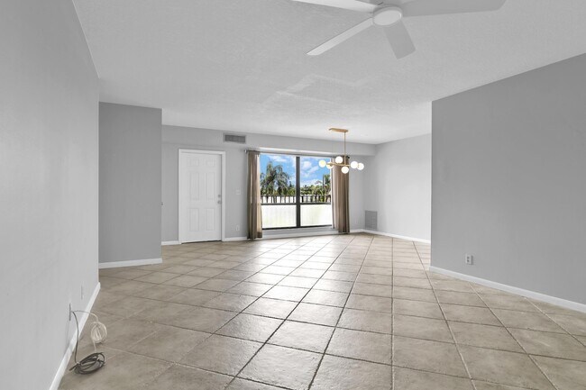 Building Photo - 1040 Homewood Blvd