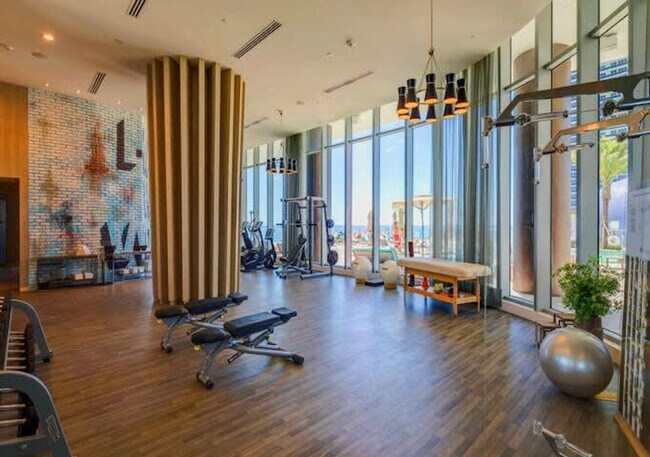 Building Photo - 4111 S Ocean Dr