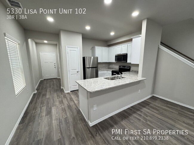 Building Photo - Brand new duplex unit ready to move at Sub...