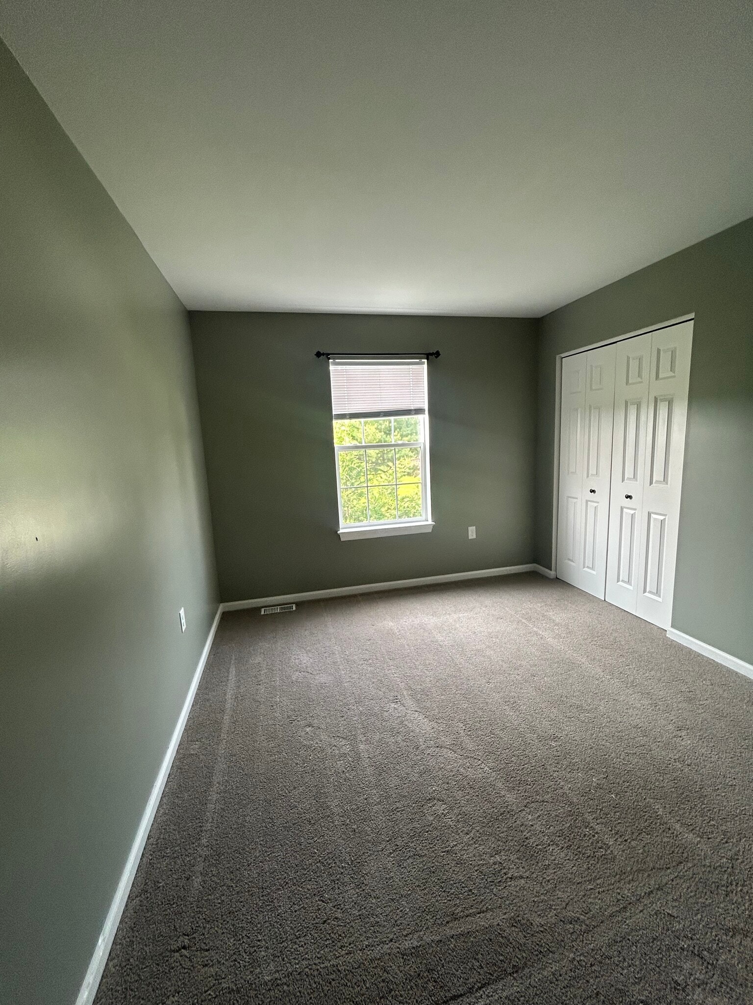 Building Photo - 3703 Wheatland Dr