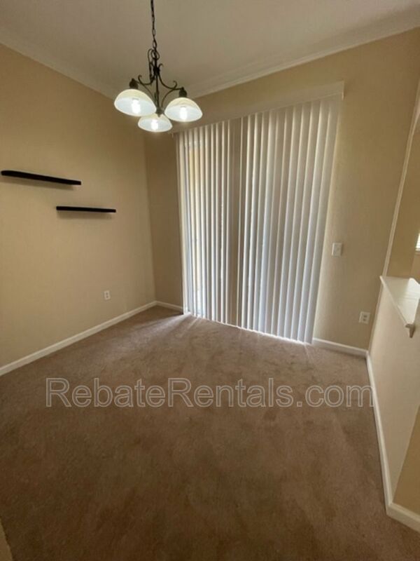 Building Photo - 10075 Gate Pkwy N