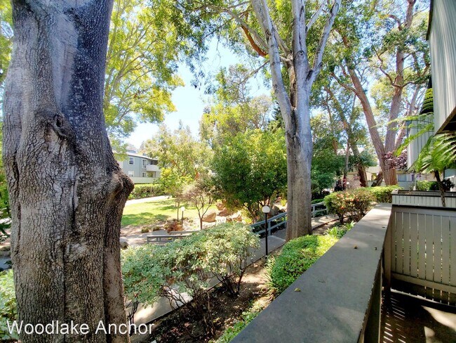 Building Photo - Studio, 1 bath House - 133 Picadilly Place...