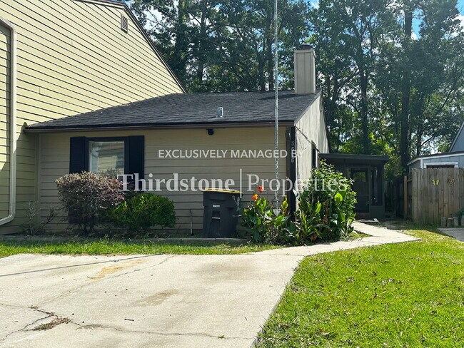 Primary Photo - 5636 Bryner Dr