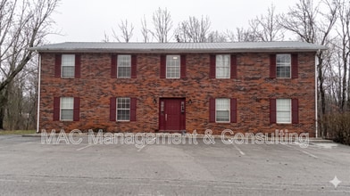 Building Photo - 978 N Franklin Ave