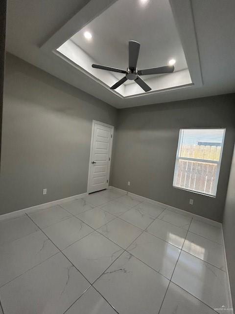 Building Photo - 1122 Country Club Drive