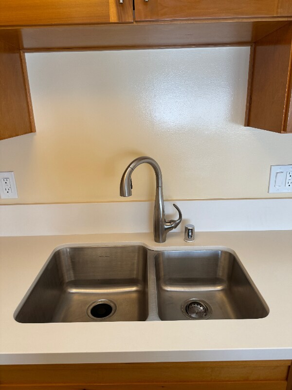 Building Photo - 1800 Camden Ave