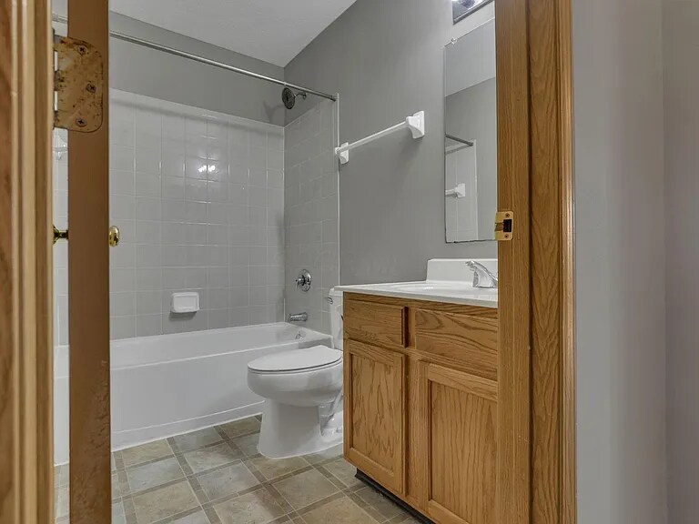 Building Photo - 7015 Onyxbluff Ln