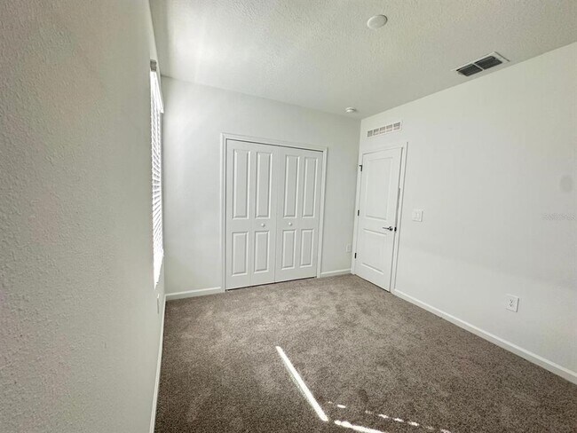 Building Photo - 5636 Lemon Grass St