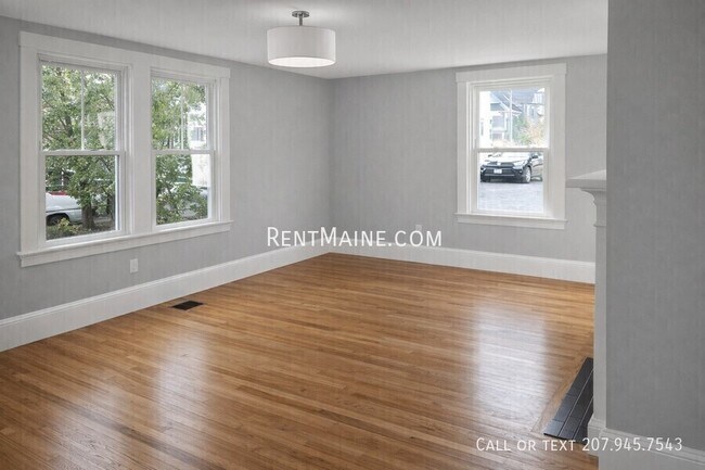 Building Photo - 25 High St