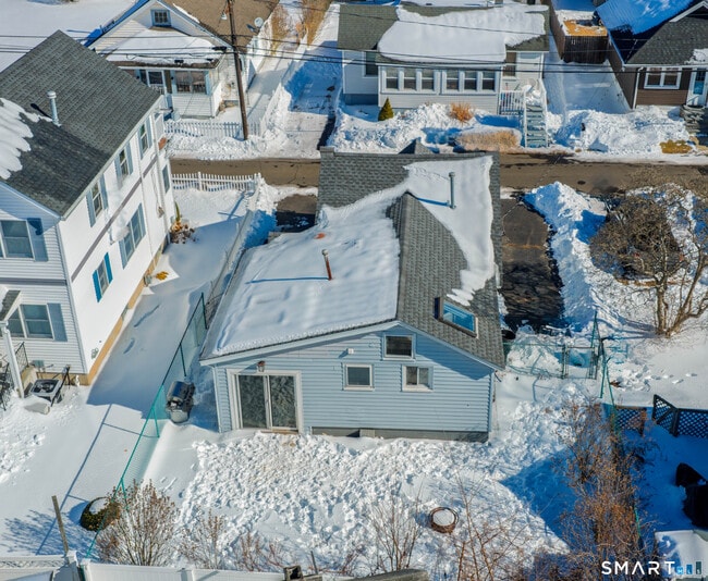 Building Photo - 10C Crouch Rd