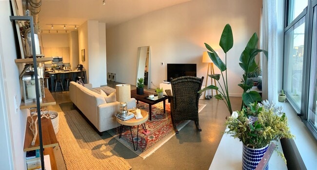 Building Photo - East Village Lofts