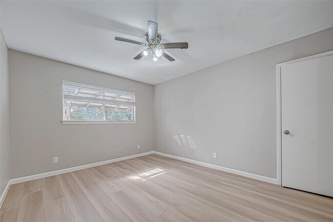Building Photo - 7315 Housman St
