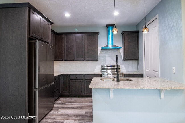 Building Photo - 2106 Madden Ave