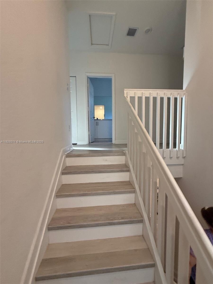 Building Photo - 11055 W 35th Way