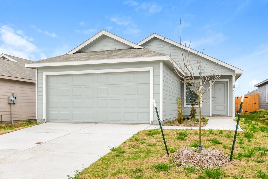 Building Photo - 1024 Calley Pear Trl