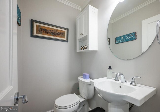 Building Photo - 6034 21st St N