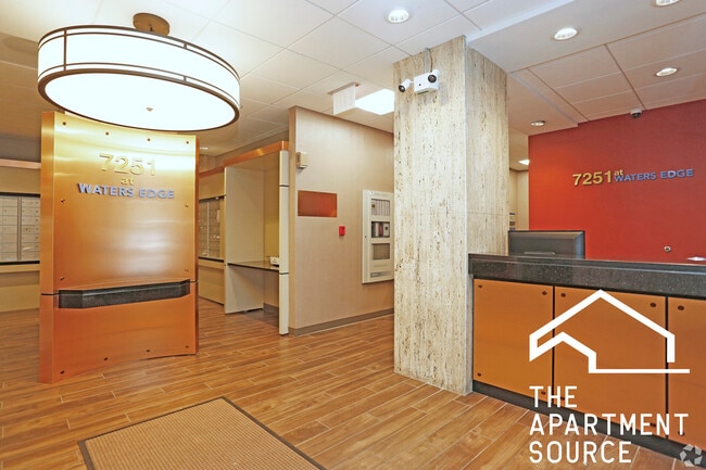 Building Photo - 7251 S South Shore Dr