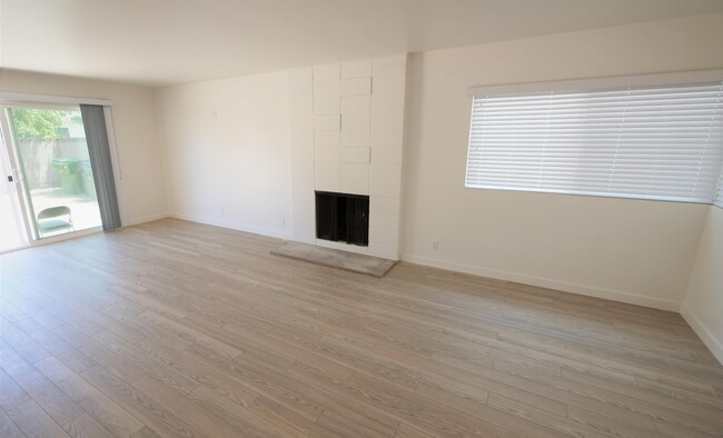 Building Photo - 18408 S Denker Ave