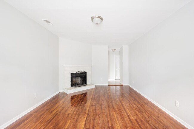 Building Photo - Fabulous Home for Rent in Gravel Hill!