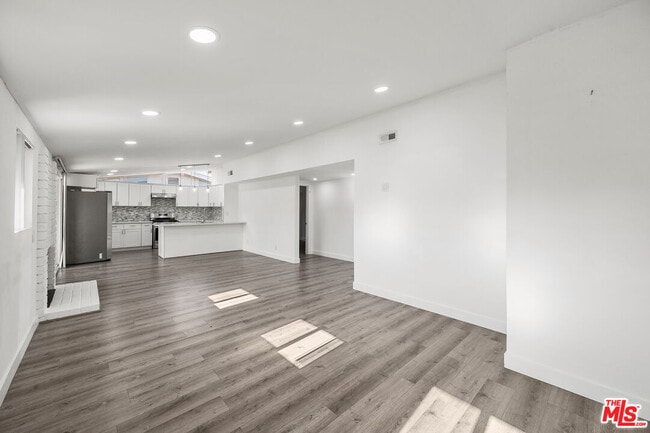 Building Photo - 8153 Tunney Ave