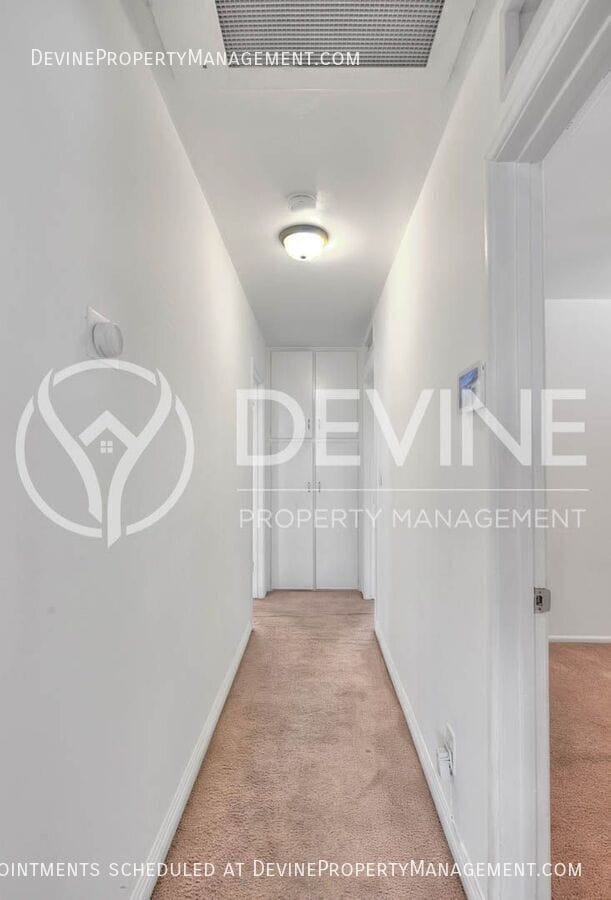 Building Photo - 15044 Redondo Dr