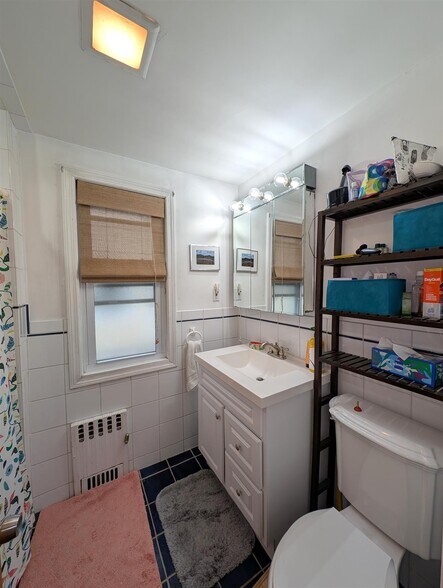 Building Photo - 80 Pearson Rd