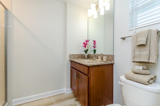 Building Photo - 9047 Dogleg Dr