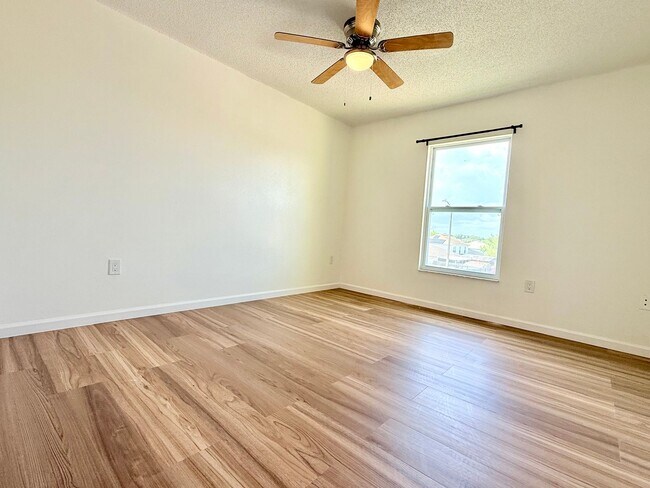 Building Photo - The perfect haven - 4Bedrooms / 2.5Bath family home at Orlando!