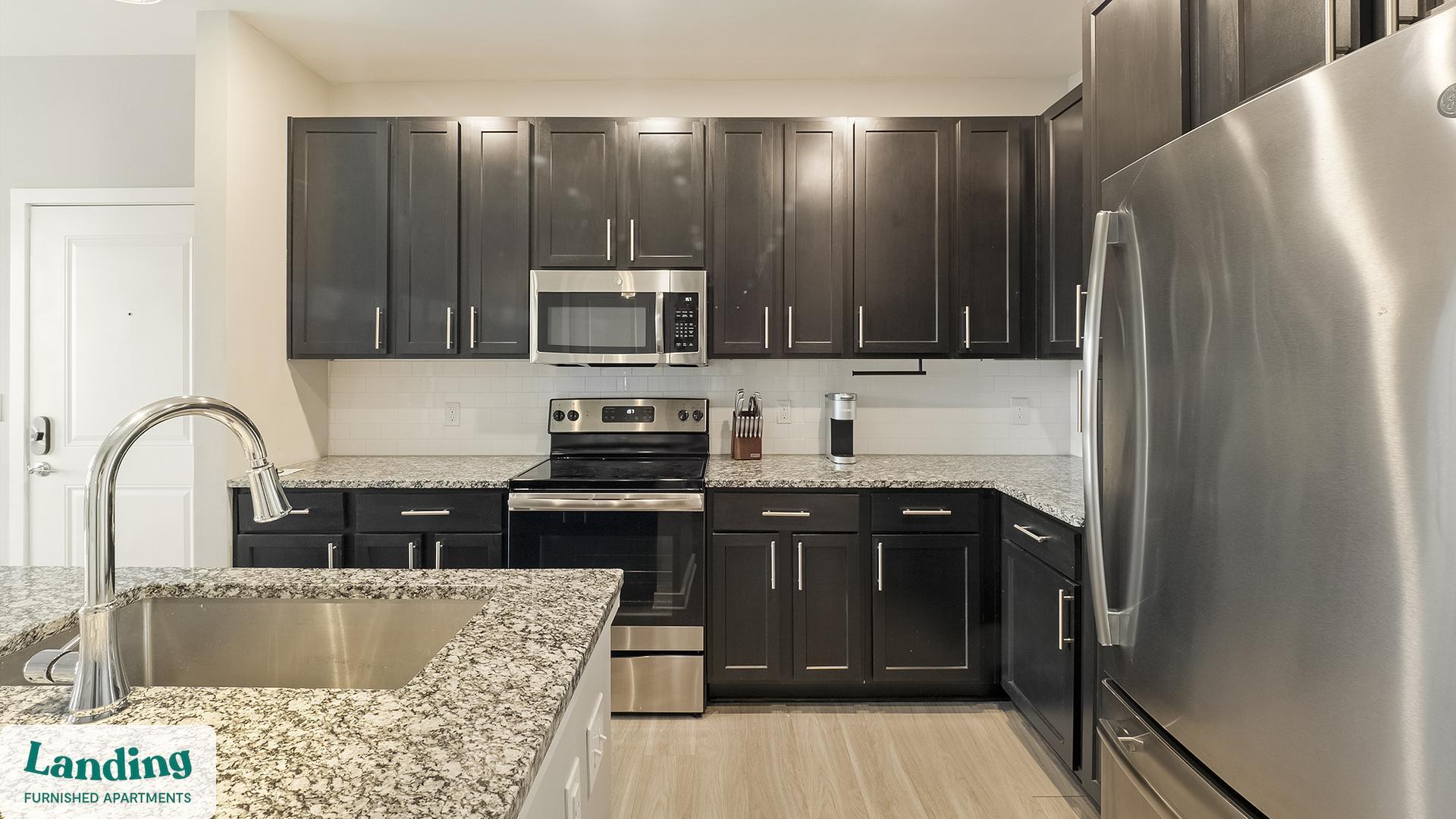 Building Photo - 115 Great Lawn Dr