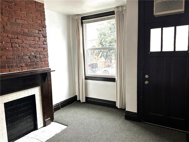 Building Photo - 176 1/2 45th St