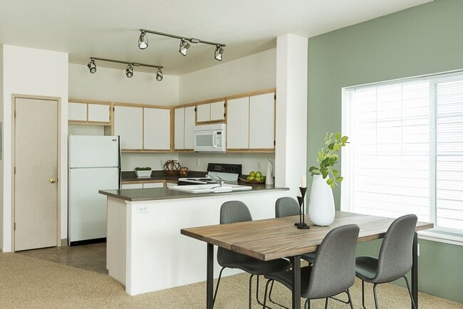 Interior Photo - Capitola Commons Apartments