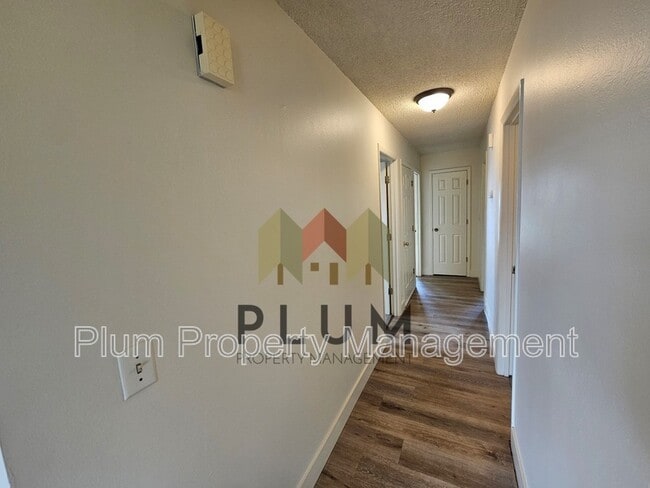 Building Photo - 5602 Bridger Ct