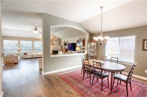 Building Photo - New Wood Floors!