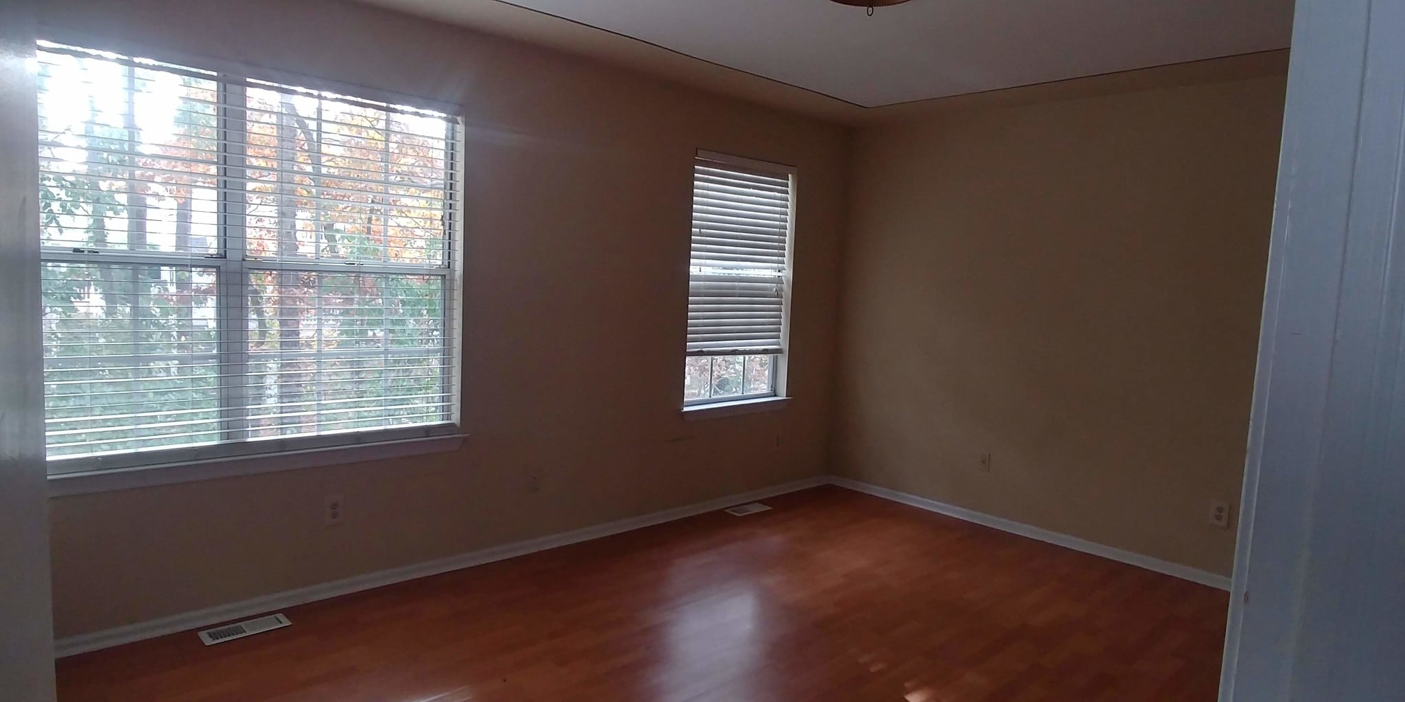 Building Photo - 4780 Summersweet Dr