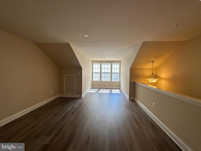 Building Photo - 11904 Weybridge Lane