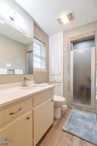 Building Photo - 1926 Richland Dr