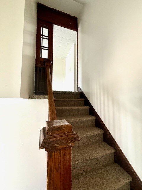 Building Photo - 1708 10th St