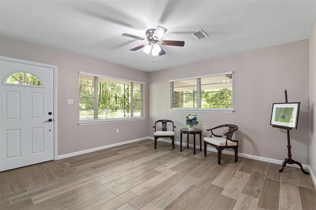 Building Photo - 4721 SW 47th Wy