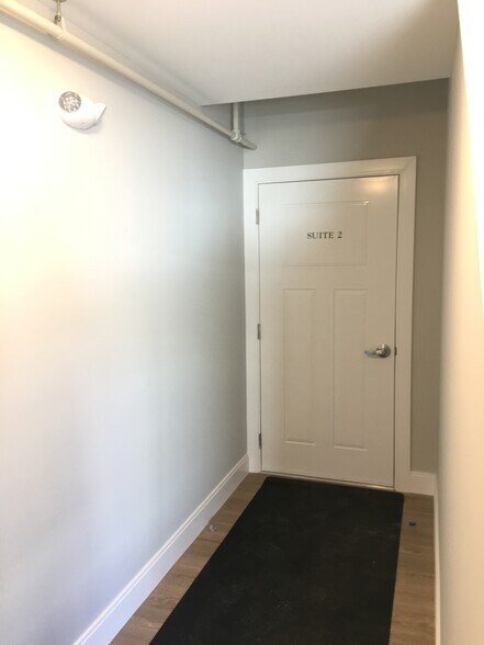 Building Photo - 151 Portsmouth Ave