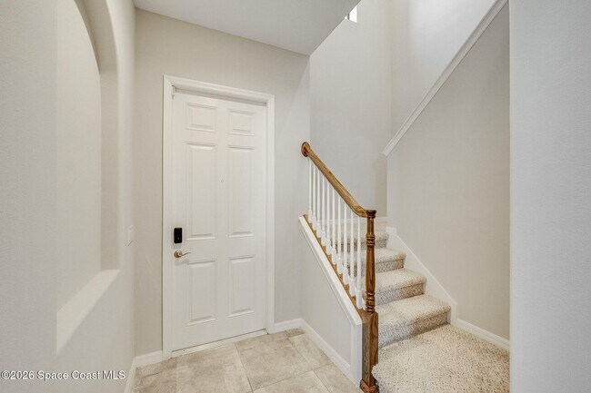 Building Photo - 8870 Napolo Dr