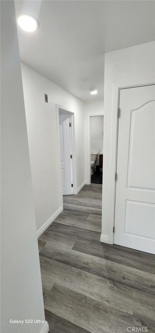 Building Photo - 1566 Pine Ave