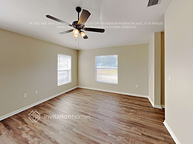 Building Photo - 2341 Hamlet Cir