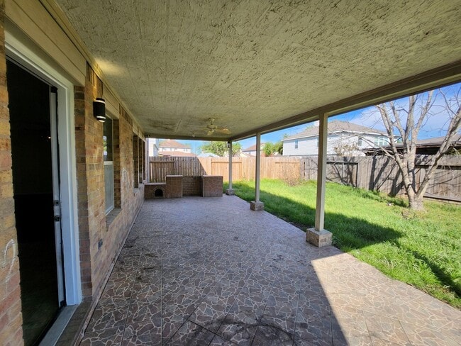 Building Photo - 20718 Blanton Brook Dr