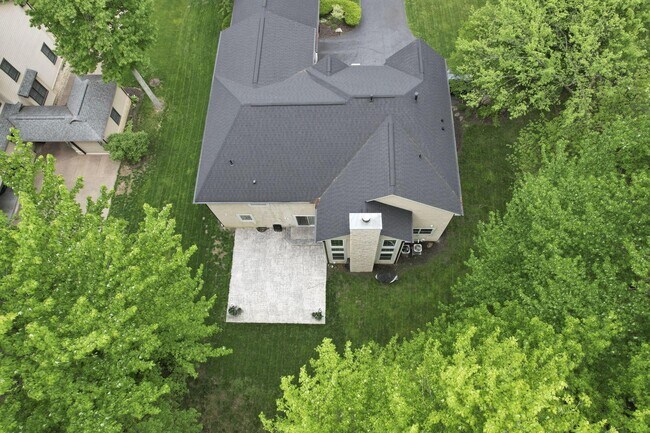 Building Photo - 7097 Pleasant Colony Cir